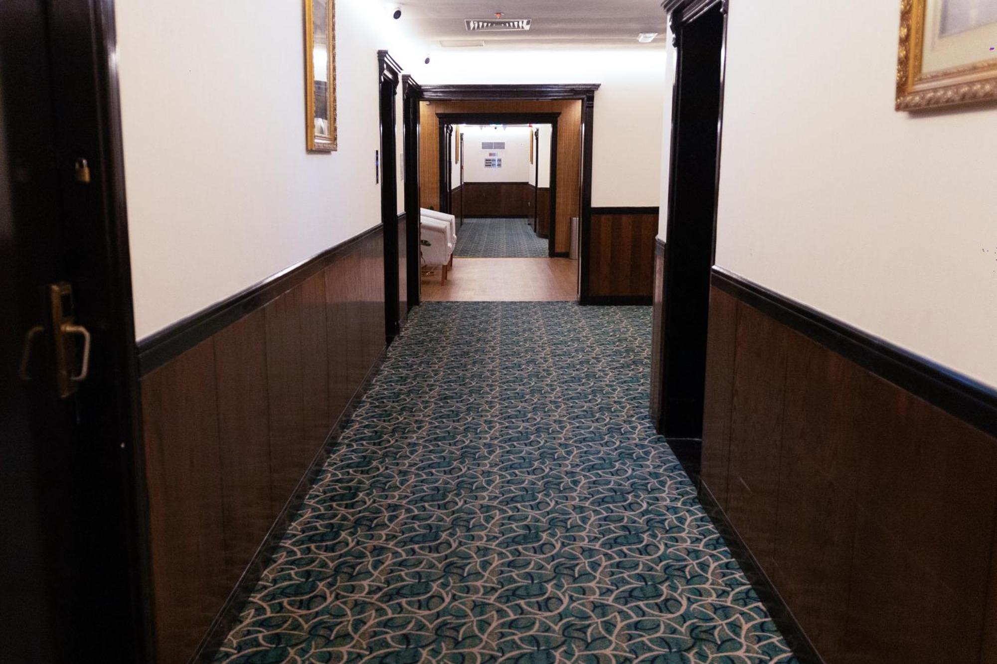 Vendome Plaza Hotel ドバイ エクステリア 写真