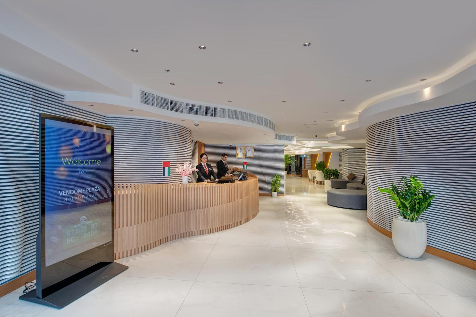 Vendome Plaza Hotel ドバイ エクステリア 写真